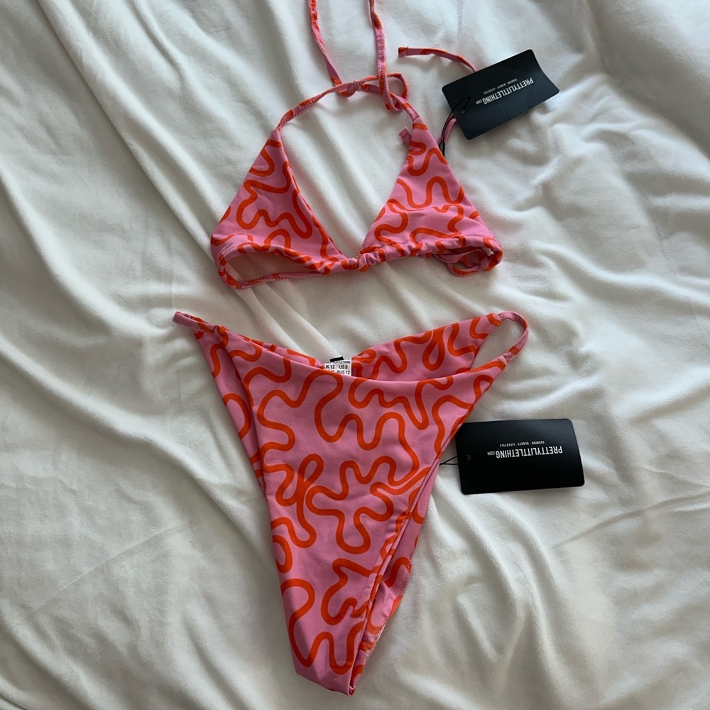 PrettyLittleThing Pink & Orange Swirl Triangle Bikini Set